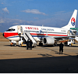 威海空运公司航空快运业稳步发展的原因是什么？